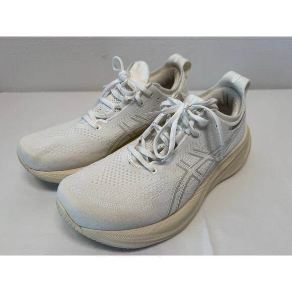 Asics Women's Gel-Nimbus 26 Running Shoe, White, Size 10 - Picture 1 of 8